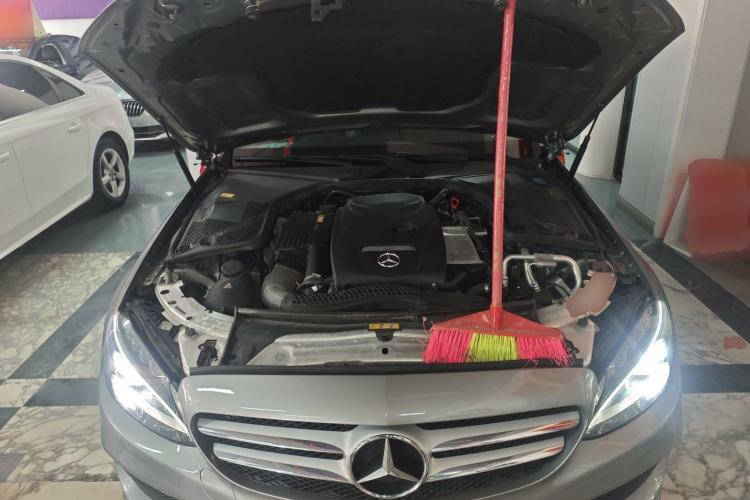 Used Mercedes-Benz C-Class 2016 C 180 Estate Engine Bay