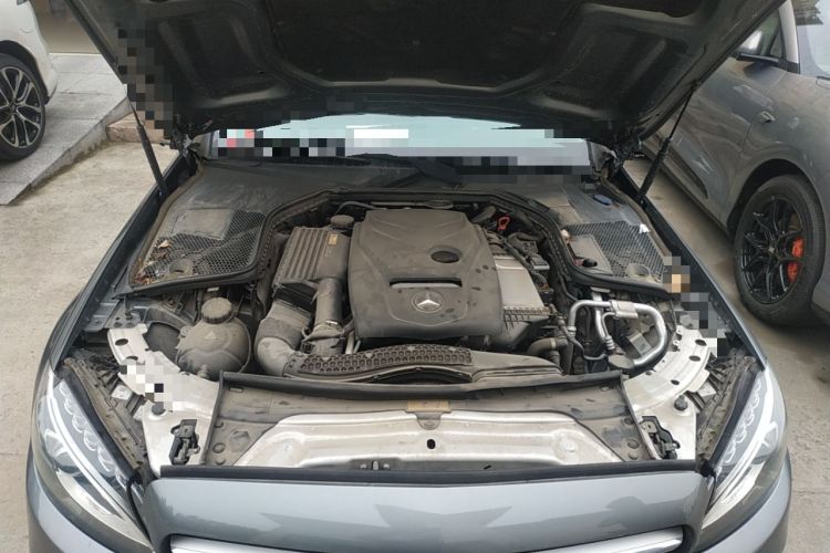 Used Mercedes-Benz C-Class 2016 C 180 Estate Engine Bay
