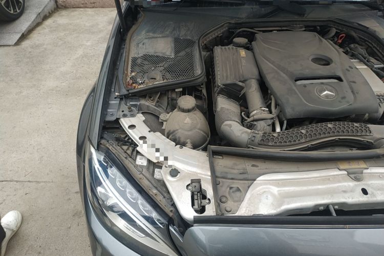 Used Mercedes-Benz C-Class 2016 C 180 Estate Engine Bay Right