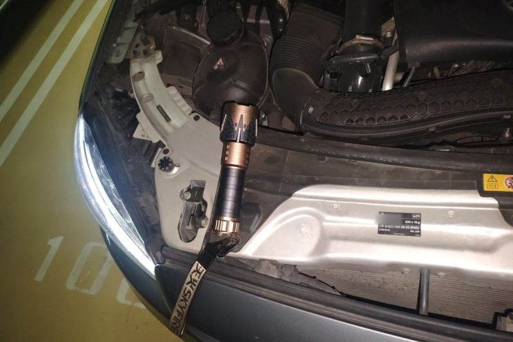Used Mercedes-Benz C-Class 2016 C 200 L Sport Edition Engine Bay Right