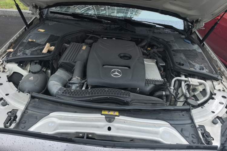 Used Mercedes-Benz C-Class 2016 C 200 Coupe Engine Bay