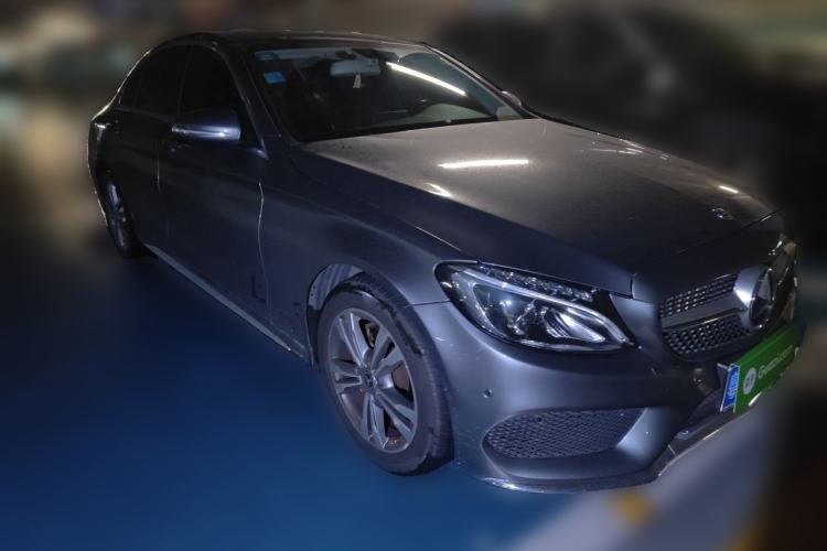 Used Mercedes-Benz C-Class 2016 C 200 L Sport Edition Front Right 45 Deg
