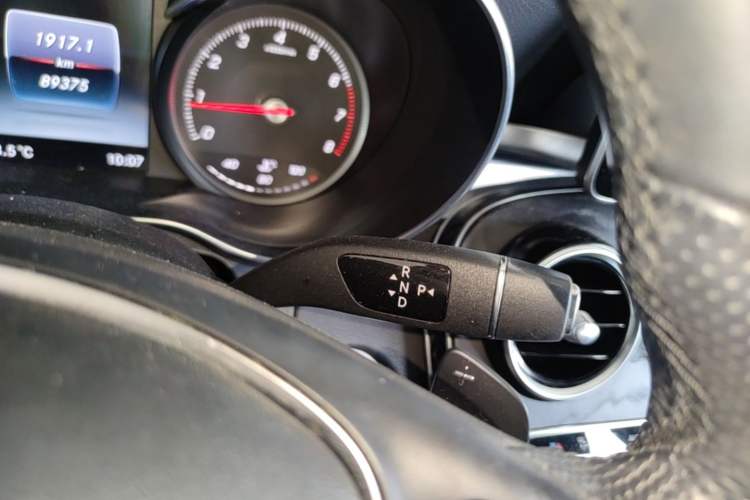 Used Mercedes-Benz C-Class 2016 C 180 L Sport Edition Gear Lever