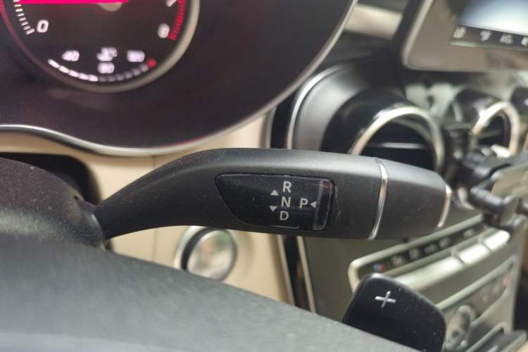 Used Mercedes-Benz C-Class 2016 C 200 L Sport Edition Gear Lever