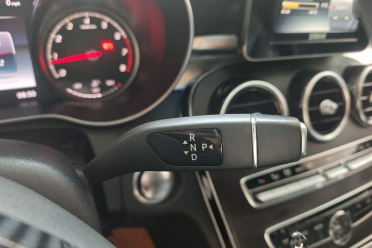Used Mercedes-Benz C-Class 2016 C 200 L Sport Edition Gear Lever