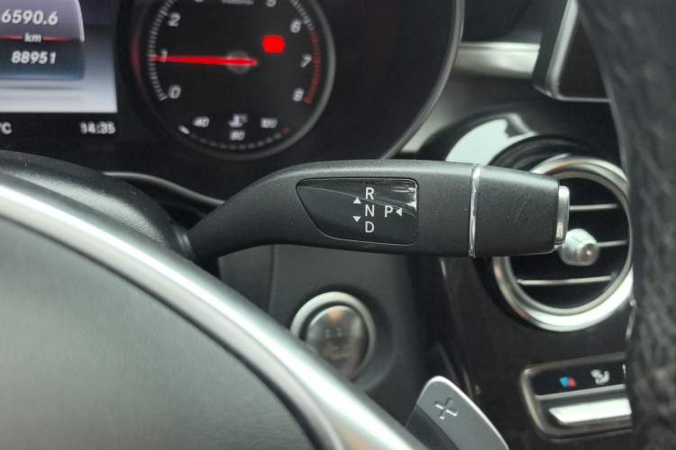 Used Mercedes-Benz C-Class 2016 C 200 Coupe Gear Lever