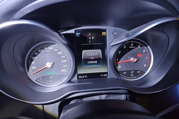 Used Mercedes-Benz C-Class 2016 C 200 L Sport Edition Instrument Cluster