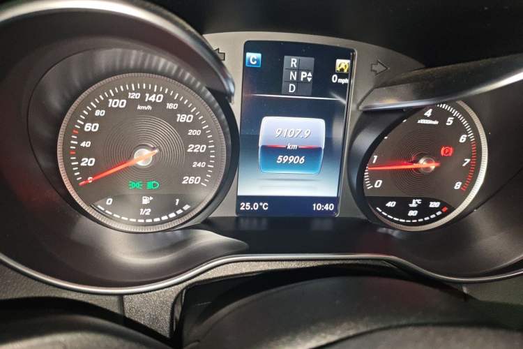 Used Mercedes-Benz C-Class 2016 C 200 L Sport Edition Instrument Cluster