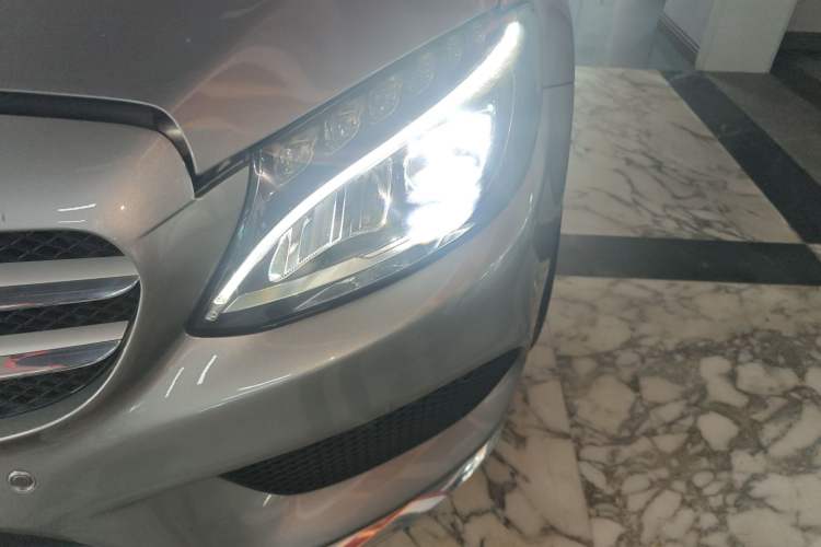 Used Mercedes-Benz C-Class 2016 C 180 Estate Left Front Headlight