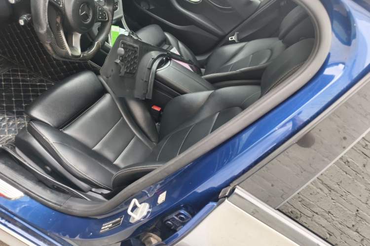 Used Mercedes-Benz C-Class 2016 C 200 L Sport Edition Left Front Seat