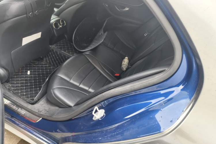 Used Mercedes-Benz C-Class 2016 C 200 L Sport Edition Left Rear Seat