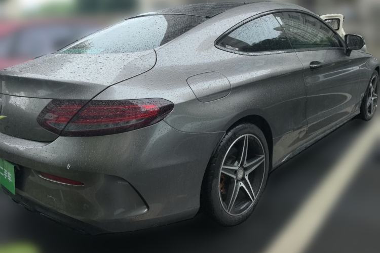 Used Mercedes-Benz C-Class 2016 C 200 Coupe Rear Right 45 Deg