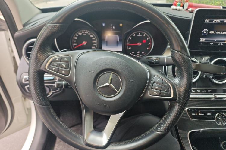 Used Mercedes-Benz C-Class 2016 C 200 L Sport Edition Steering Wheel