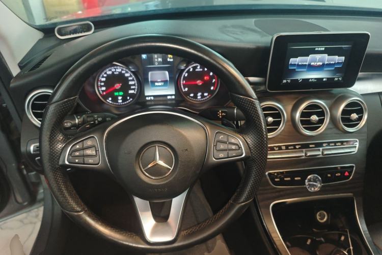 Used Mercedes-Benz C-Class 2016 C 180 Estate Steering Wheel