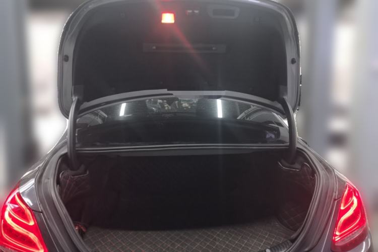 Used Mercedes-Benz C-Class 2016 C 200 L Sport Edition Trunk