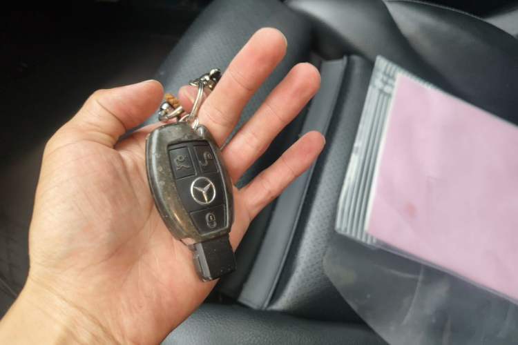 Used Mercedes-Benz C-Class 2016 C 200 L Sport Edition Vehicle Key