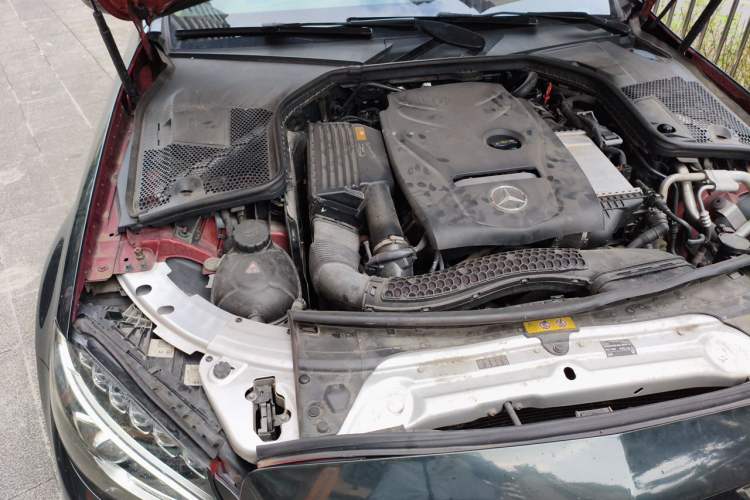 Used Mercedes-Benz C-Class 2016 C 180 L Sport Edition Engine Bay Right