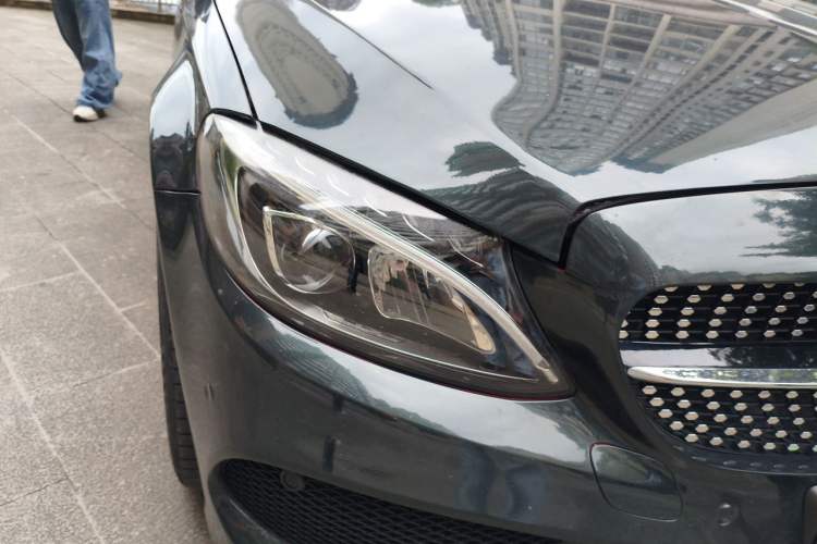 Used Mercedes-Benz C-Class 2016 C 180 L Sport Edition Right Front Headlight