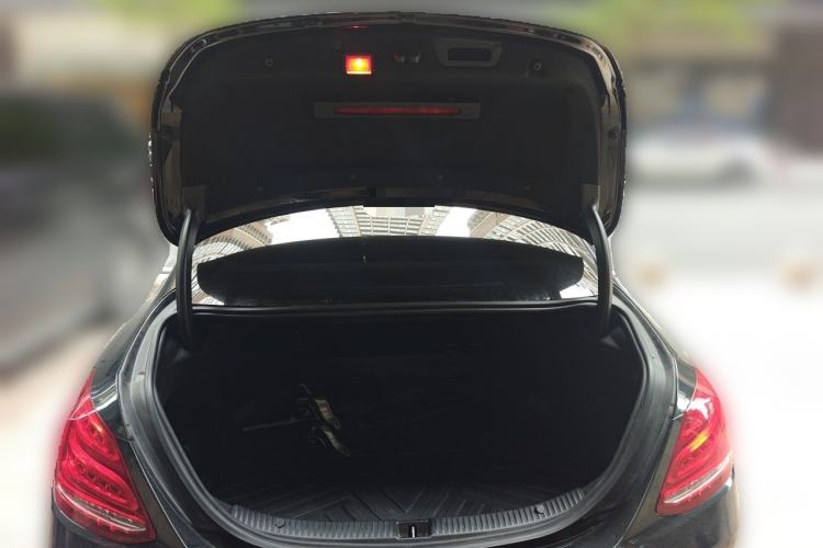 Used Mercedes-Benz C-Class 2016 C 200 L Trunk
