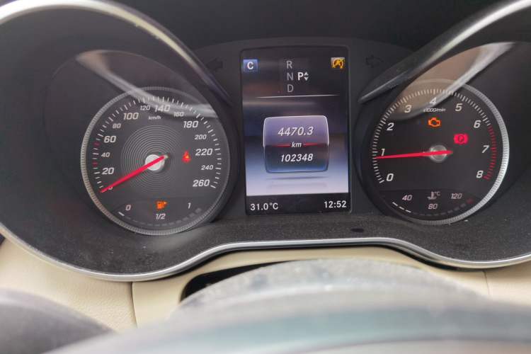 Used Mercedes-Benz C-Class 2016 C 180 L Sport Edition Instrument Cluster