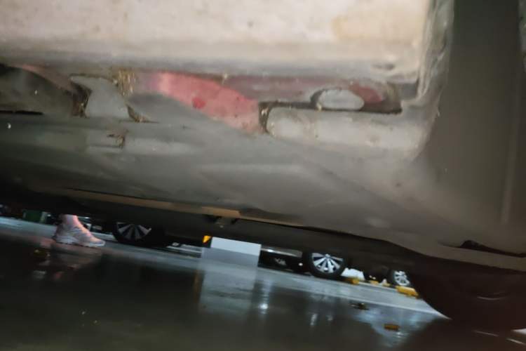 Used Mercedes-Benz C-Class 2016 C 180 L Sport Edition Chassis Front Right