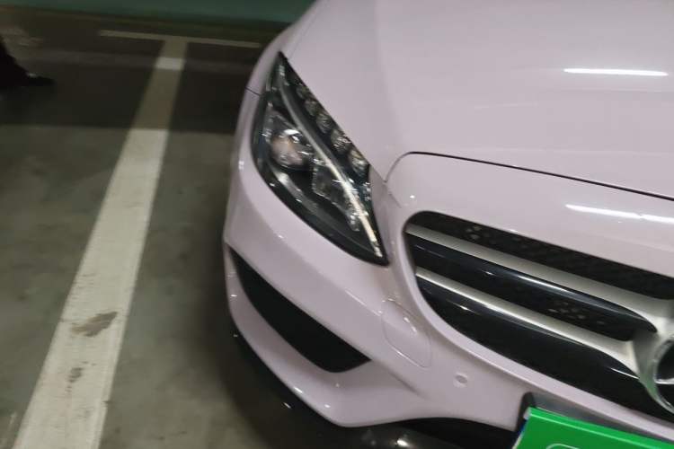 Used Mercedes-Benz C-Class 2016 C 180 L Sport Edition Right Front Headlight
