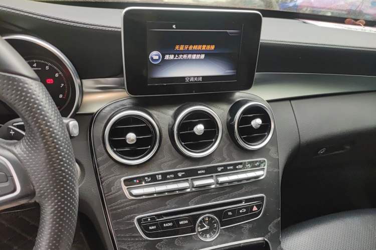 Used Mercedes-Benz C-Class 2016 C 180 L Sport Edition Audio And AC Panel