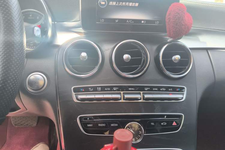 Used Mercedes-Benz C-Class 2016 C 200 L Sport Edition Audio And AC Panel