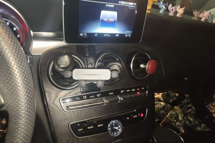 Used Mercedes-Benz C-Class 2016 C 180 L Sport Edition Audio And AC Panel