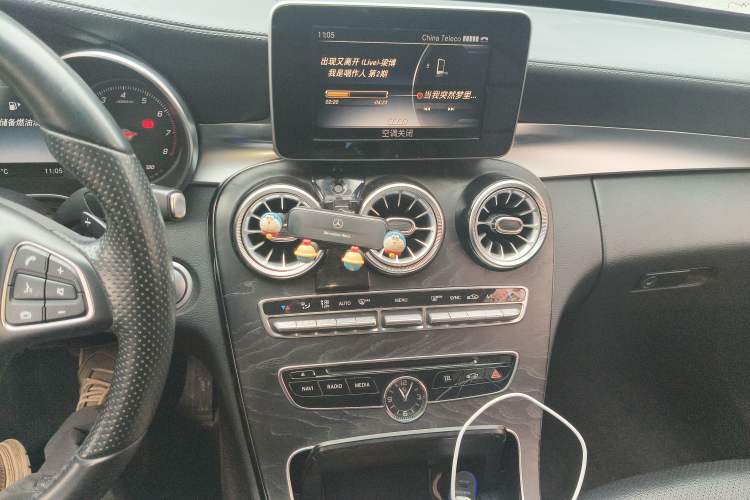 Used Mercedes-Benz C-Class 2016 C 180 L Sport Edition Audio And AC Panel