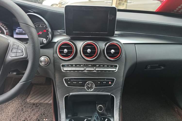 Used Mercedes-Benz C-Class 2016 C 180 L Sport Edition Audio And AC Panel
