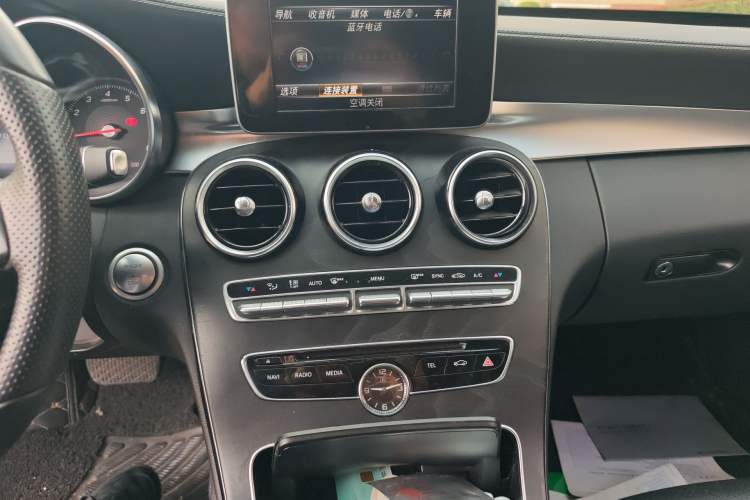 Used Mercedes-Benz C-Class 2016 C 180 L Sport Edition Audio And AC Panel