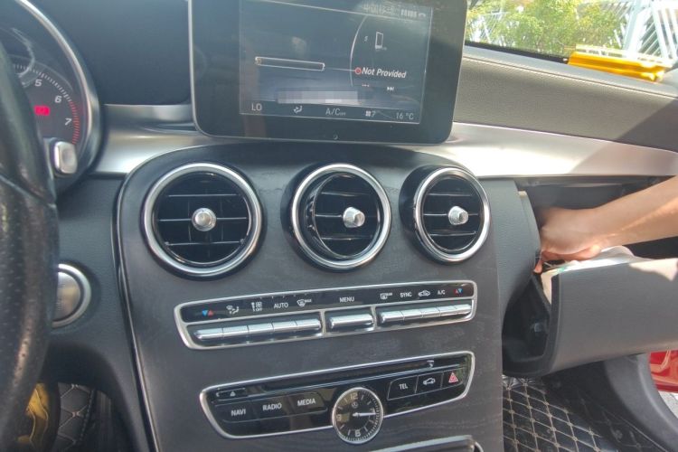 Used Mercedes-Benz C-Class 2016 C 200 L Sport Edition Audio And AC Panel
