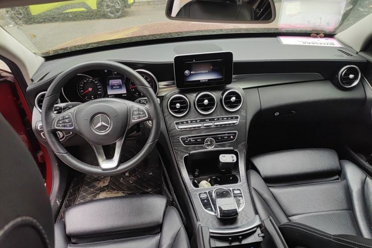 Used Mercedes-Benz C-Class 2016 C 180 L Sport Edition Center Console