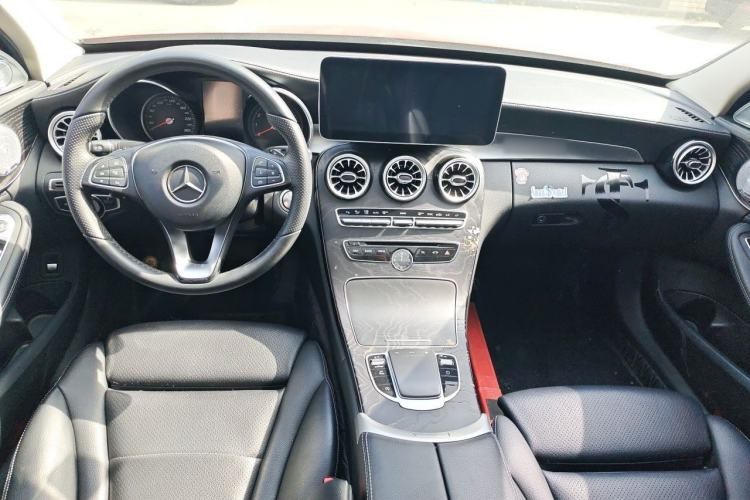 Used Mercedes-Benz C-Class 2016 C 200 L Sport Edition Center Console