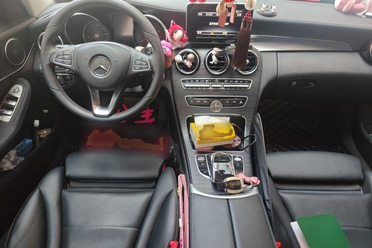 Used Mercedes-Benz C-Class 2016 C 200 L Sport Edition Center Console