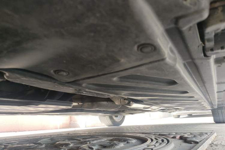 Used Mercedes-Benz C-Class 2016 C 200 L Sport Edition Chassis Front Left