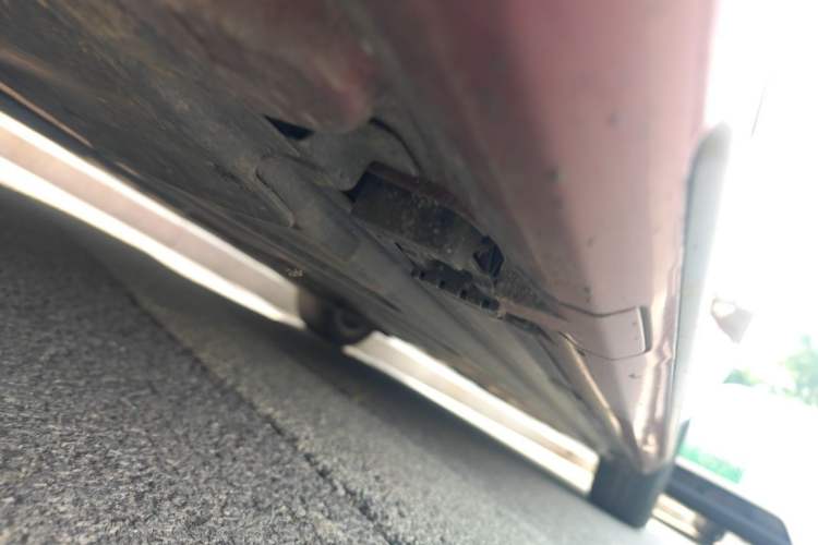Used Mercedes-Benz C-Class 2016 C 200 L Sport Edition Chassis Front Left