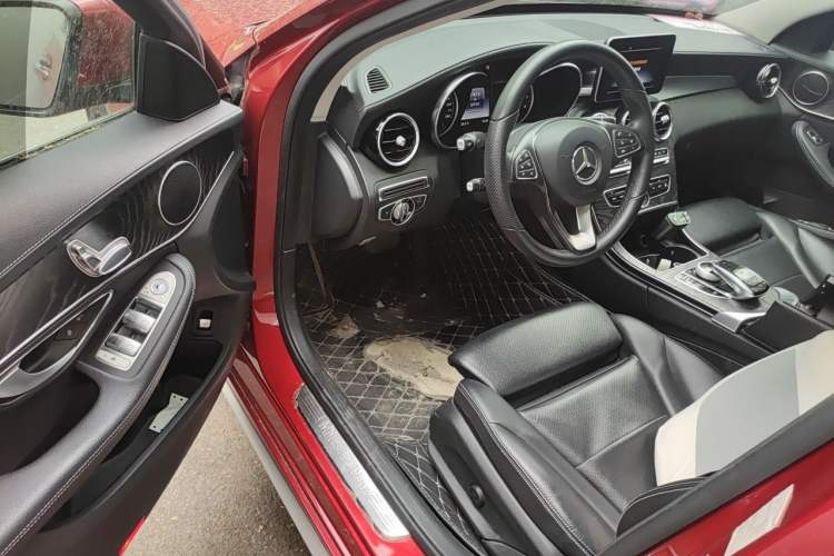 Used Mercedes-Benz C-Class 2016 C 180 L Sport Edition Driver Seat