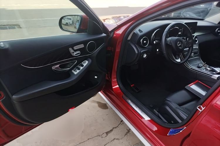 Used Mercedes-Benz C-Class 2016 C 200 L Sport Edition Driver Seat
