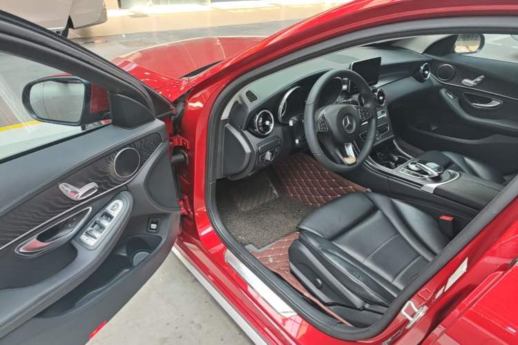 Used Mercedes-Benz C-Class 2016 C 180 L Sport Edition Driver Seat