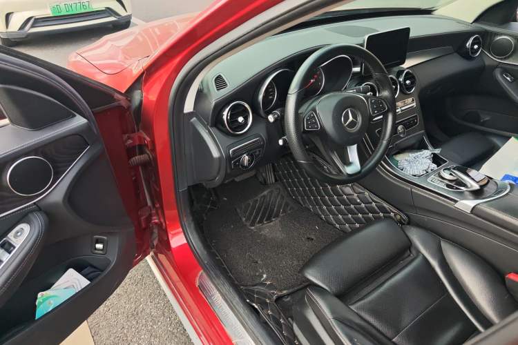 Used Mercedes-Benz C-Class 2016 C 180 L Sport Edition Driver Seat
