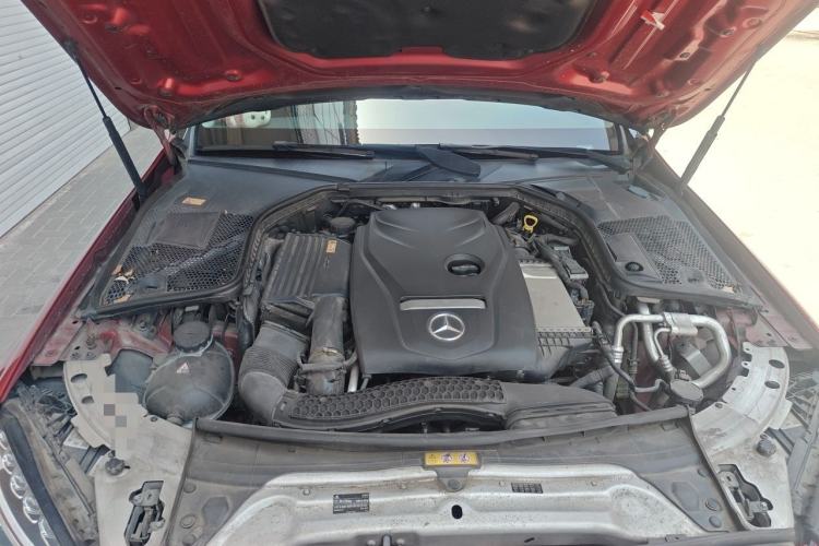 Used Mercedes-Benz C-Class 2016 C 200 L Sport Edition Engine Bay