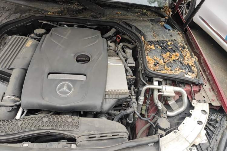 Used Mercedes-Benz C-Class 2016 C 180 L Sport Edition Engine Bay Left
