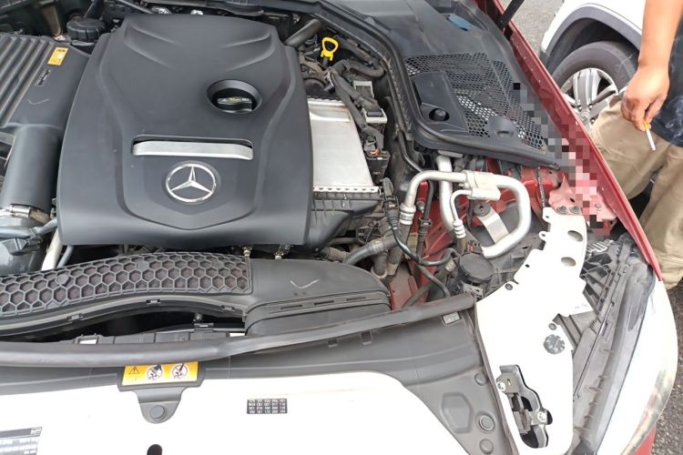 Used Mercedes-Benz C-Class 2016 C 200 L Sport Edition Engine Bay Left