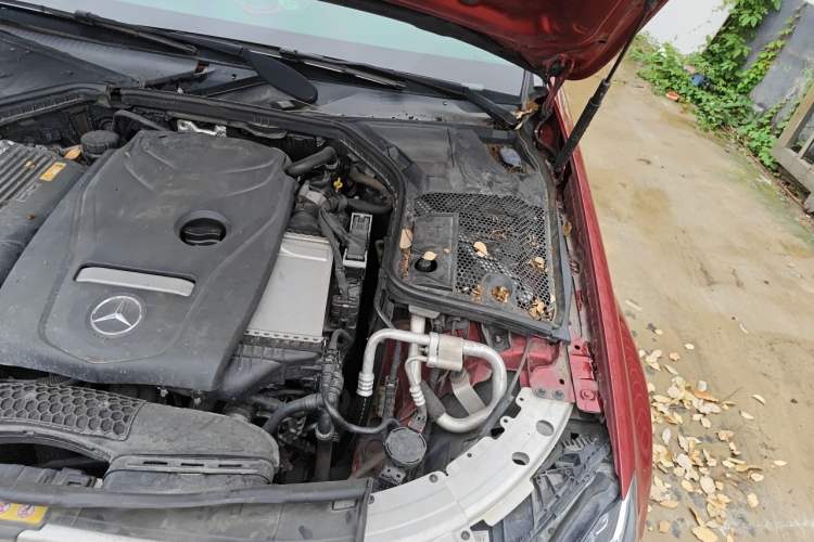 Used Mercedes-Benz C-Class 2016 C 200 L Sport Edition Engine Bay Left