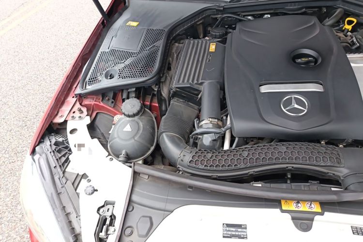 Used Mercedes-Benz C-Class 2016 C 200 L Sport Edition Engine Bay Right