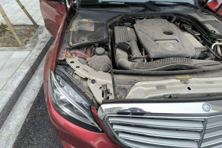 Used Mercedes-Benz C-Class 2016 C 200 L Sport Edition Engine Bay Right