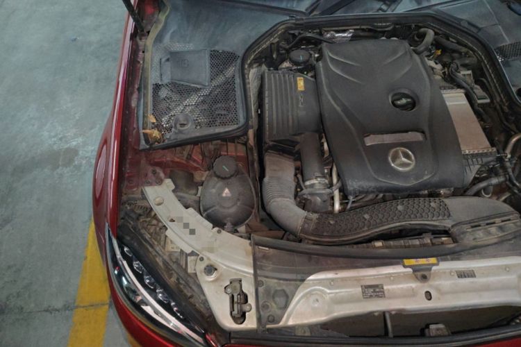 Used Mercedes-Benz C-Class 2016 C 200 L Sport Edition Engine Bay Right