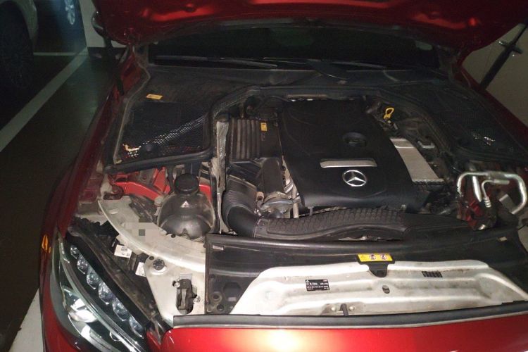 Used Mercedes-Benz C-Class 2016 C 200 L Sport Edition Engine Bay Right